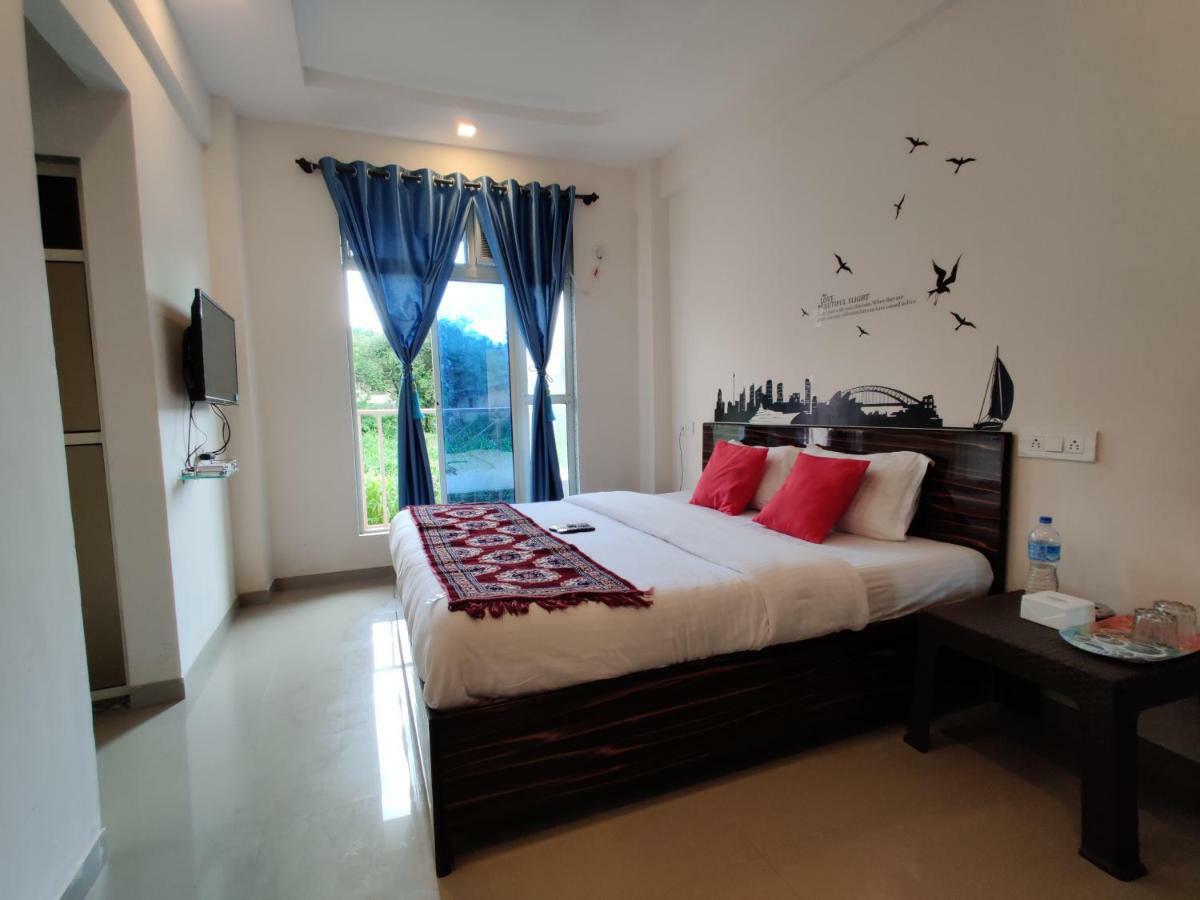 Janavi Resort Neral Εξωτερικό φωτογραφία