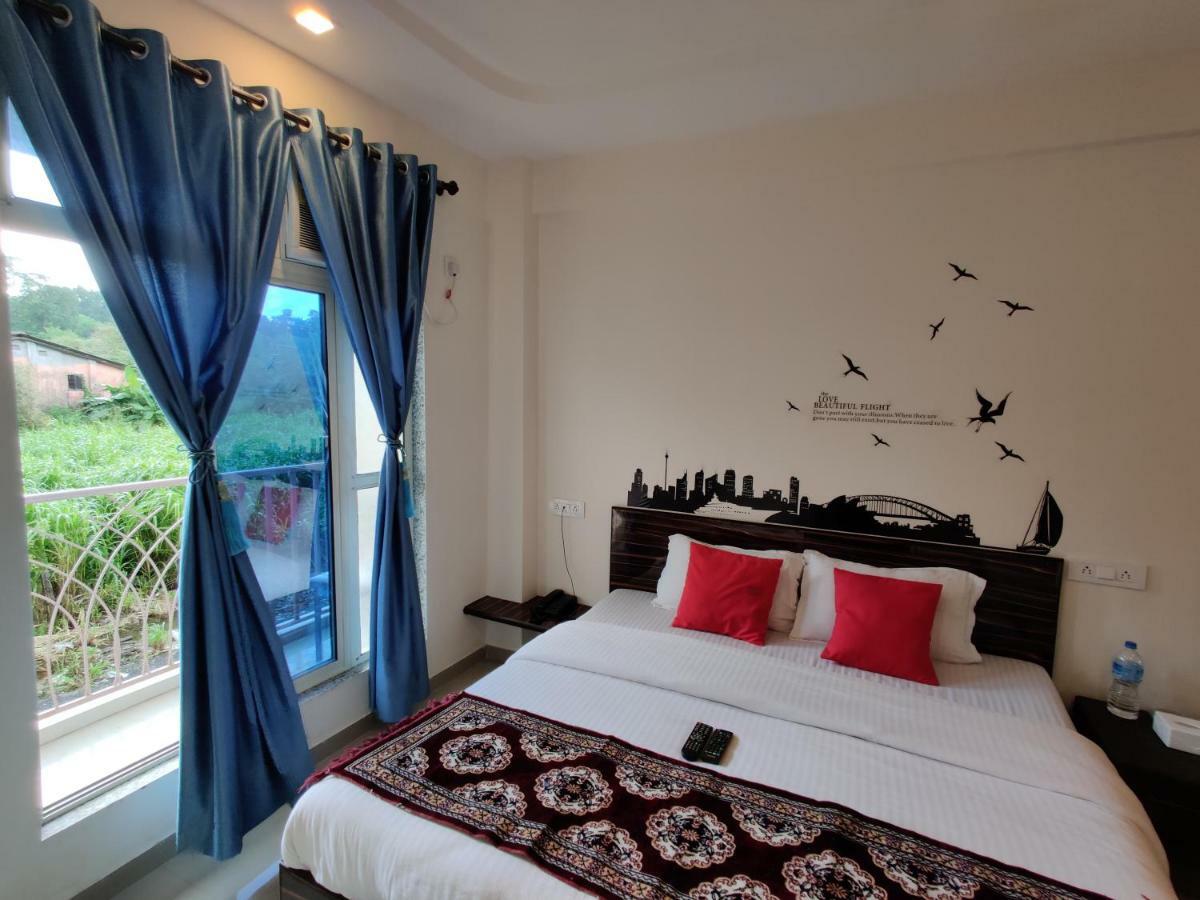 Janavi Resort Neral Εξωτερικό φωτογραφία