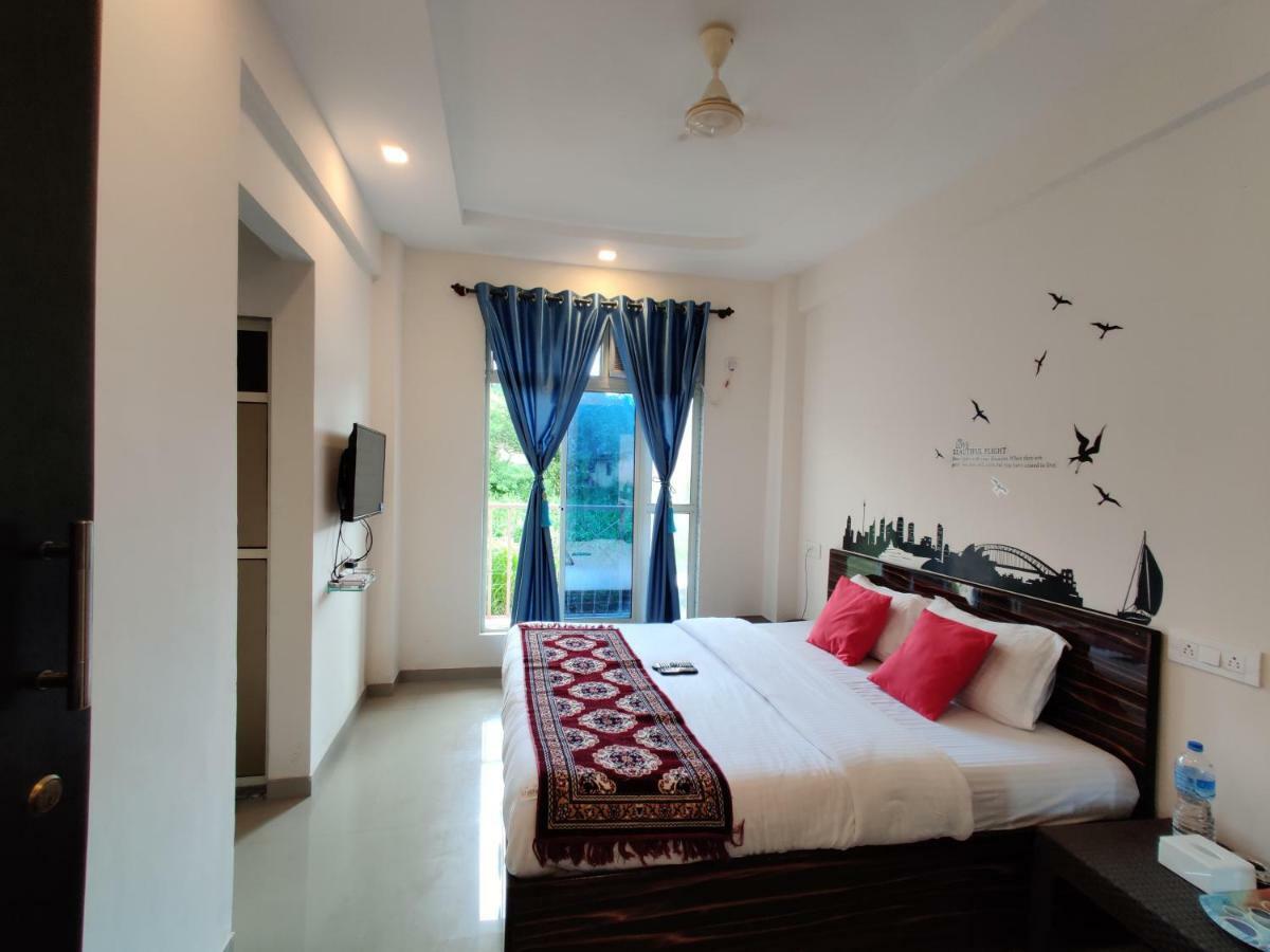 Janavi Resort Neral Εξωτερικό φωτογραφία